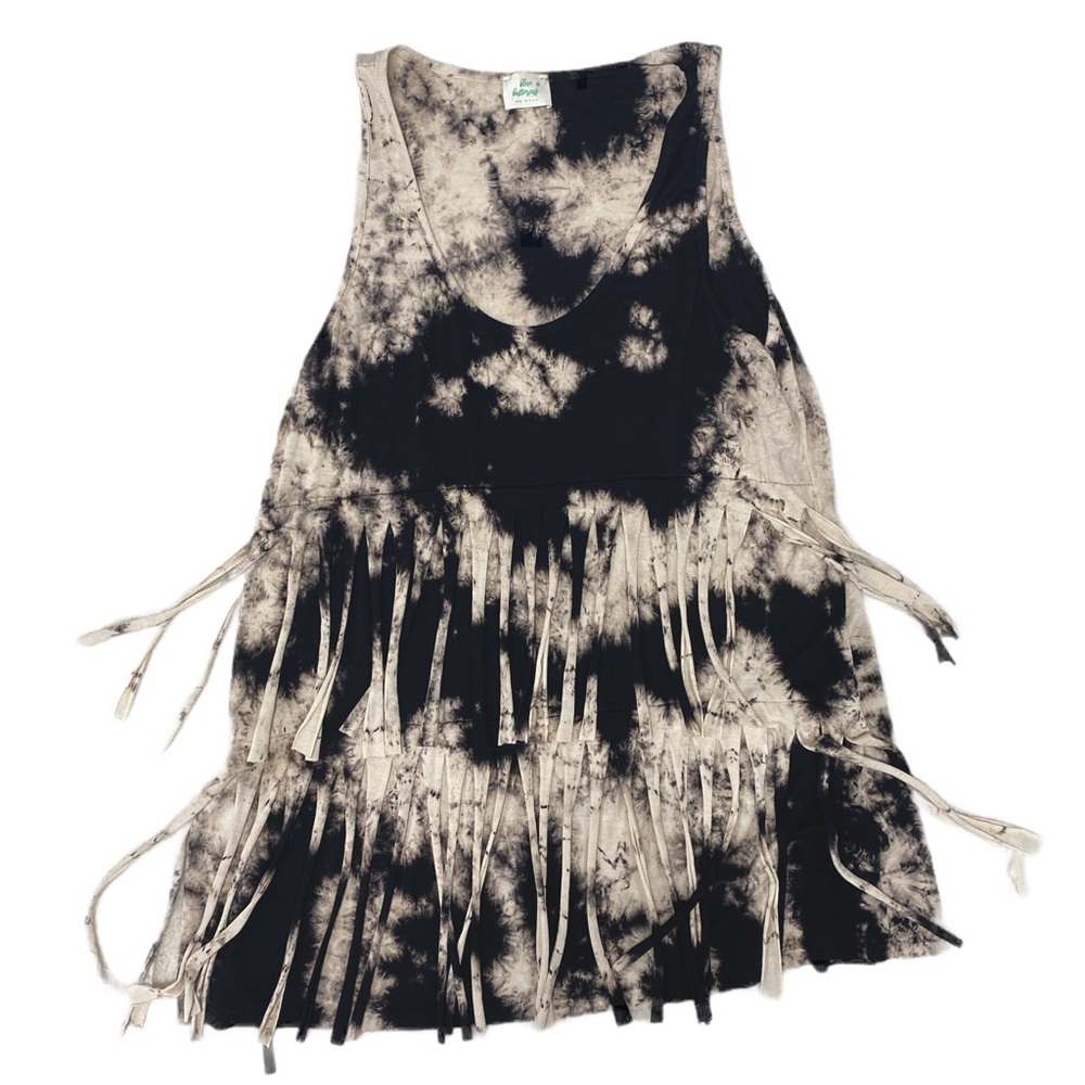 Tie-dyed sleeveless fringed tunic. Blue buttercup. Size small.